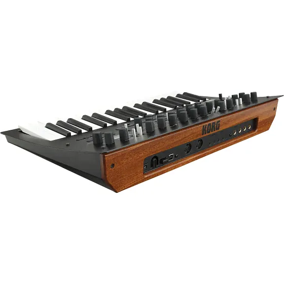 Клавишный инструмент KORG MINILOGUE-XD-0