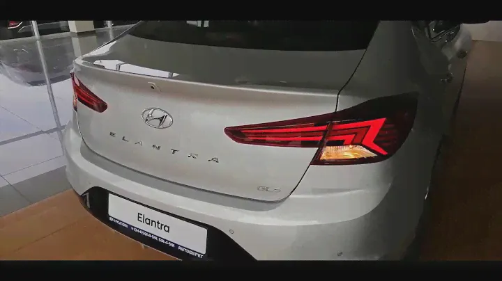 Hyundai Elantra AD facelift, комплектация Premium, открытие багажника (12.07.2019)