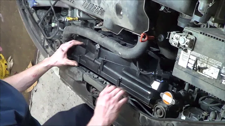How to Replace Hyundai Elantra Radiator Fan